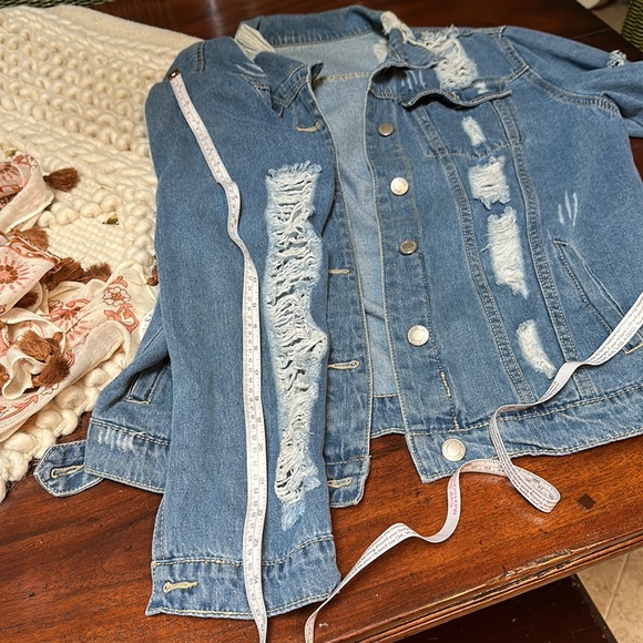Jeans wear distressed denim jean jacket large xl - Picture 3 of 9